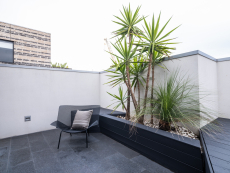 8200960-33-StEdmondsSt-Prahran-037